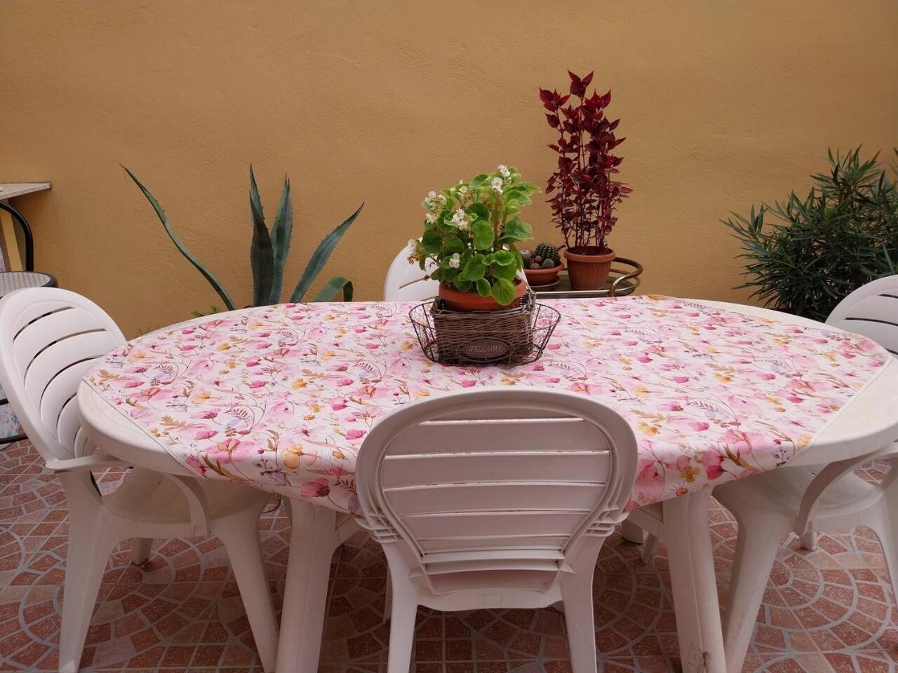 Il Giardino Di Marimar Apartment Exterior photo